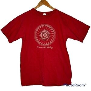 𝅺monument Valley T-shirt